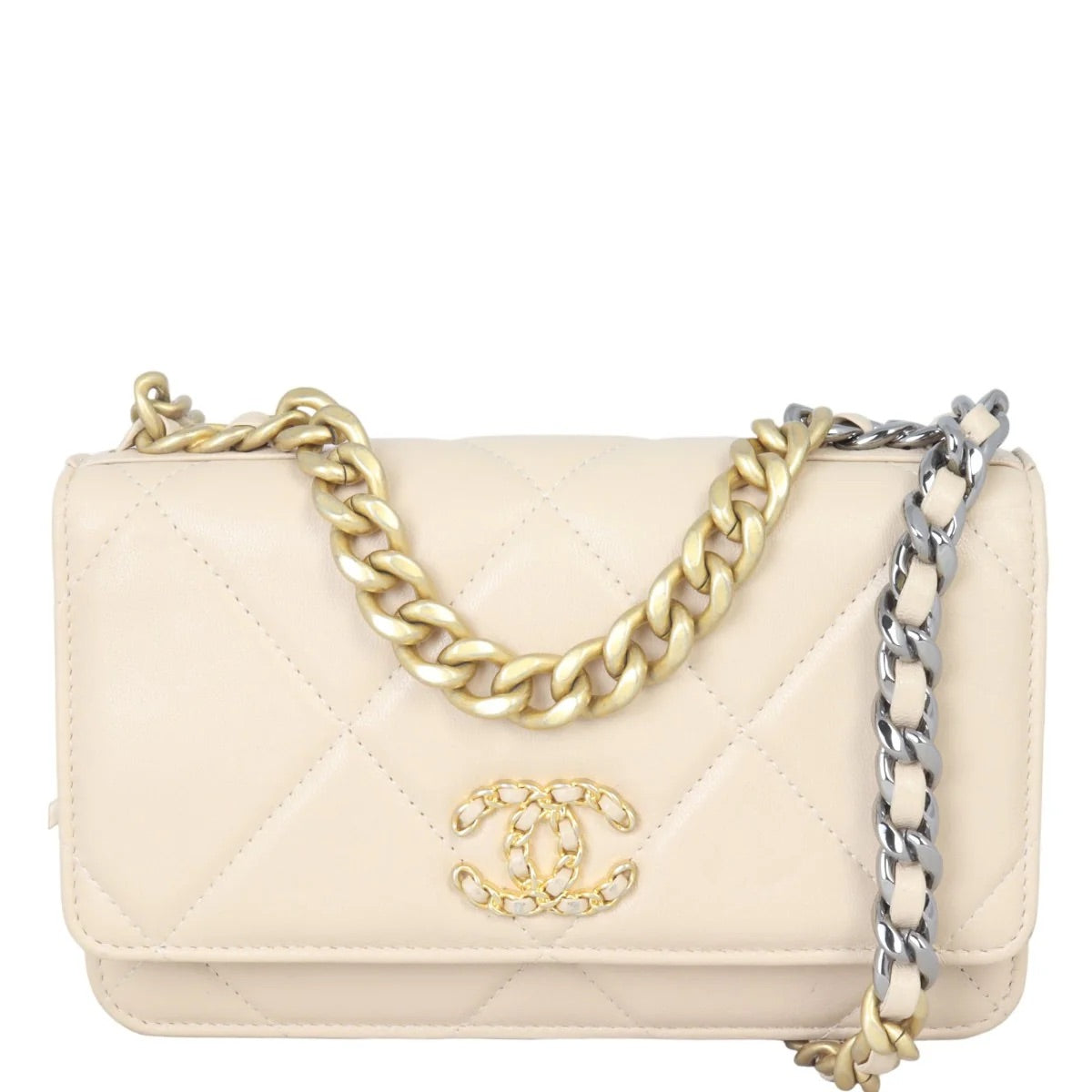 Chanel 19 Wallet On Chain